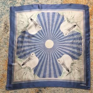 Polar Bear Tony Paine Skemo Canada Scarf Trippy